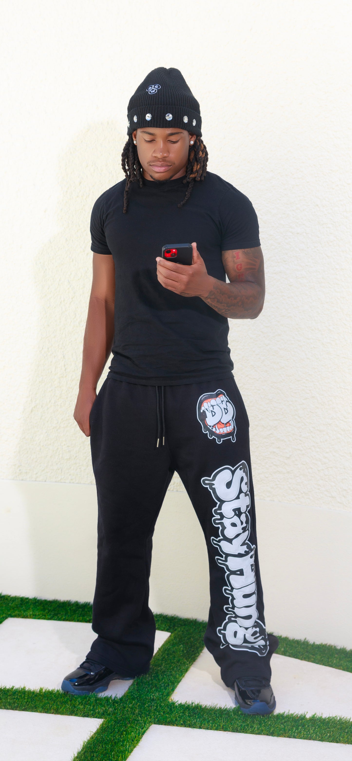 BLACK STAY HUNGRY SWEATPANTS